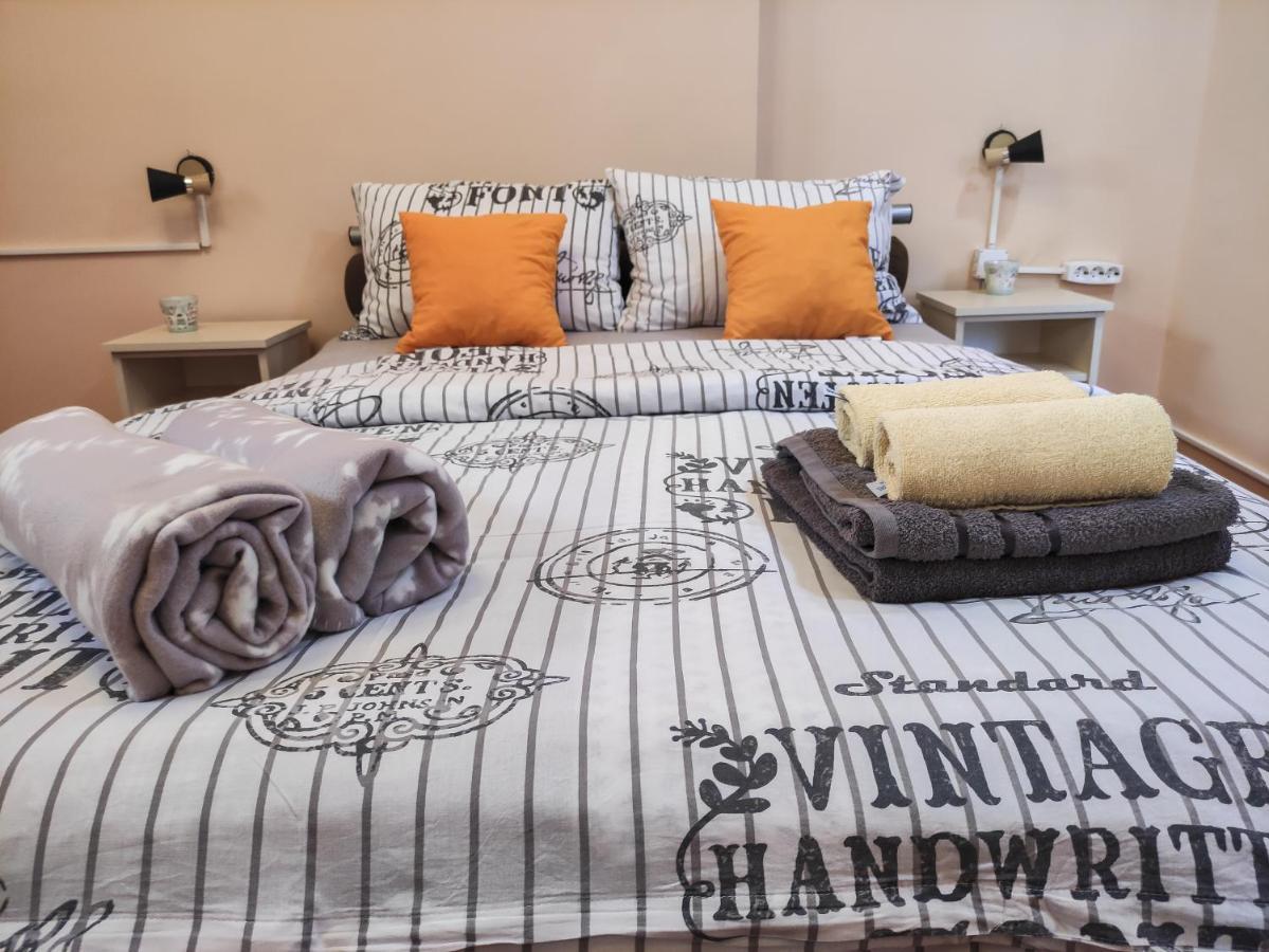 S. A. L. Prenociste Apartment Zrenjanin Ngoại thất bức ảnh