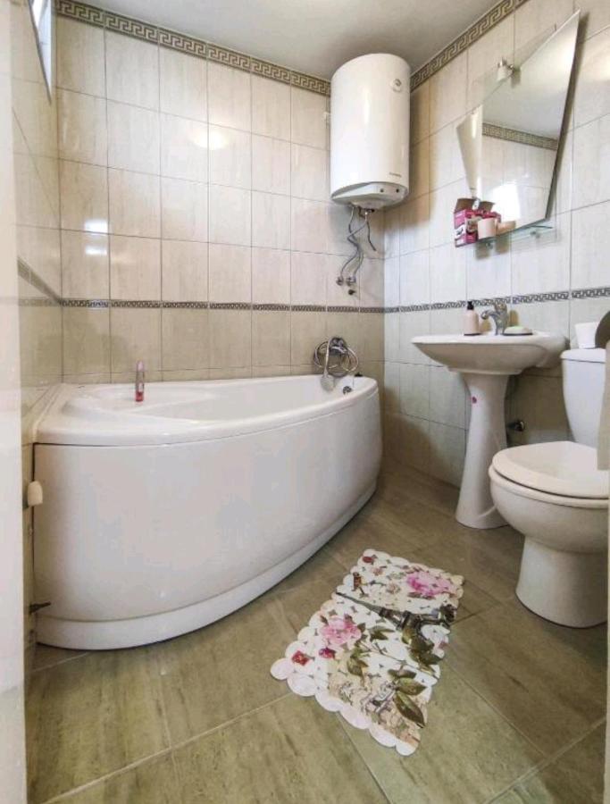S. A. L. Prenociste Apartment Zrenjanin Ngoại thất bức ảnh