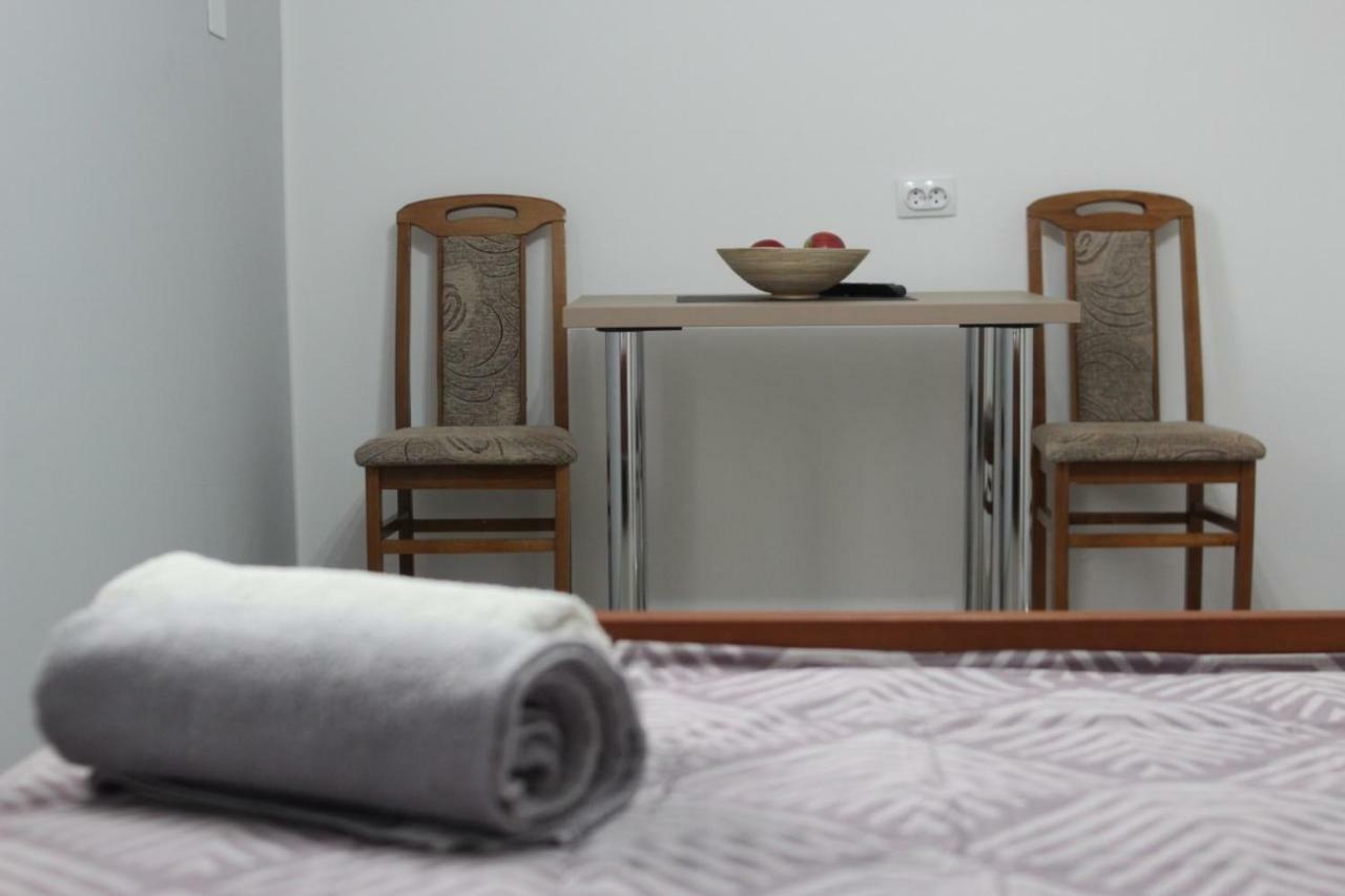 S. A. L. Prenociste Apartment Zrenjanin Ngoại thất bức ảnh