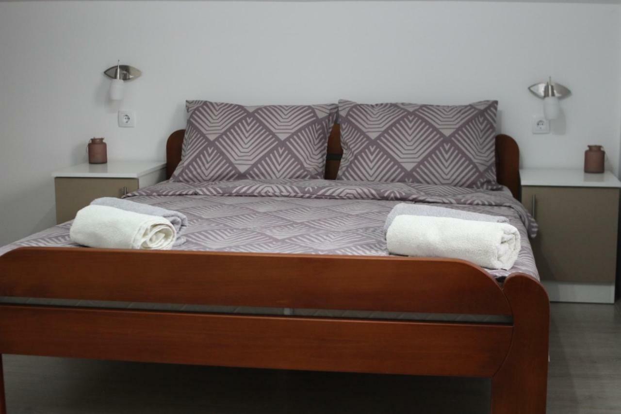 S. A. L. Prenociste Apartment Zrenjanin Ngoại thất bức ảnh
