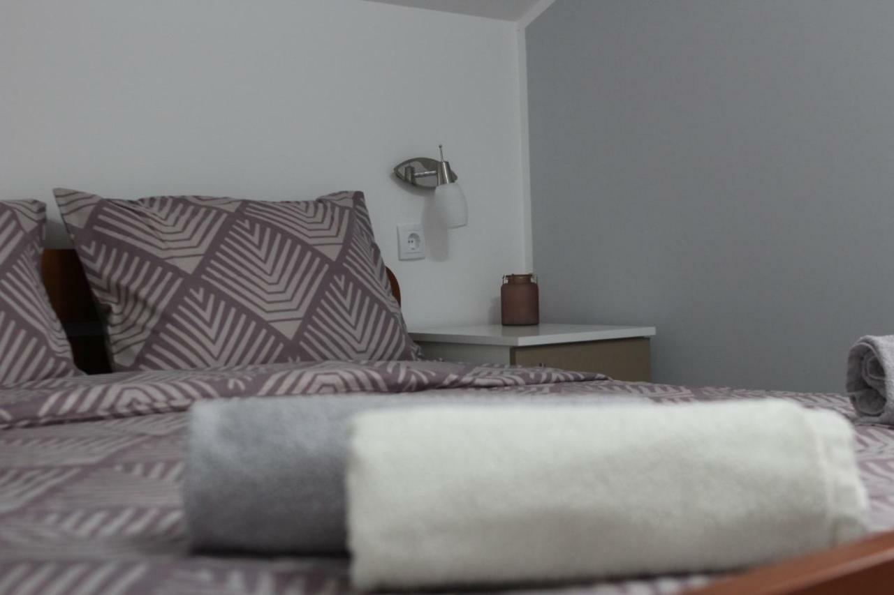 S. A. L. Prenociste Apartment Zrenjanin Ngoại thất bức ảnh